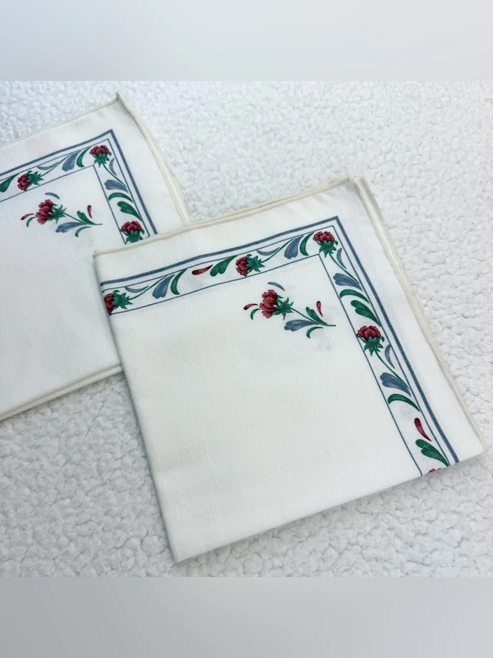 (VTG) LENOX LINENS BY SUNWEAVE • 1989 Floral Cloth Napkins, Set of 2
